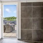 Holiday home Eino - 30m From The Sea By Interhome *